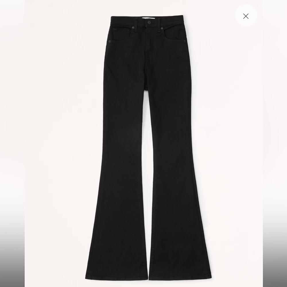 NWOT Abercrombie & Fitch Ultra High Rise Stretch Flare Jean